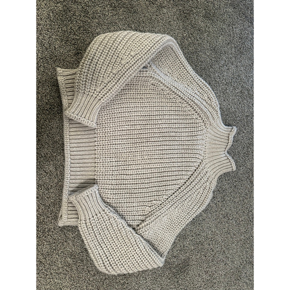 H&M Cream Turtleneck Sweater - Picture 3 of 10